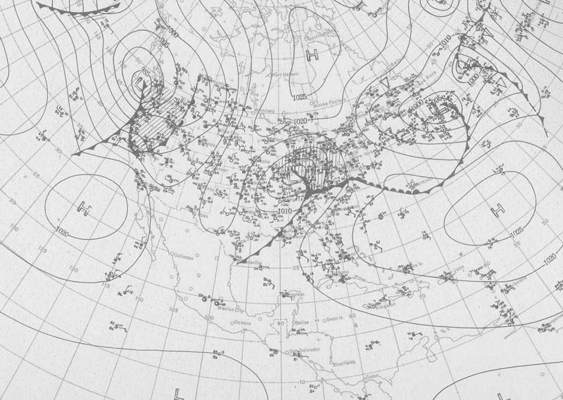 U.S. Weather Bureau Surface Analysis at 7:00 am CST (1300 UTC) on April 29, 1912.
