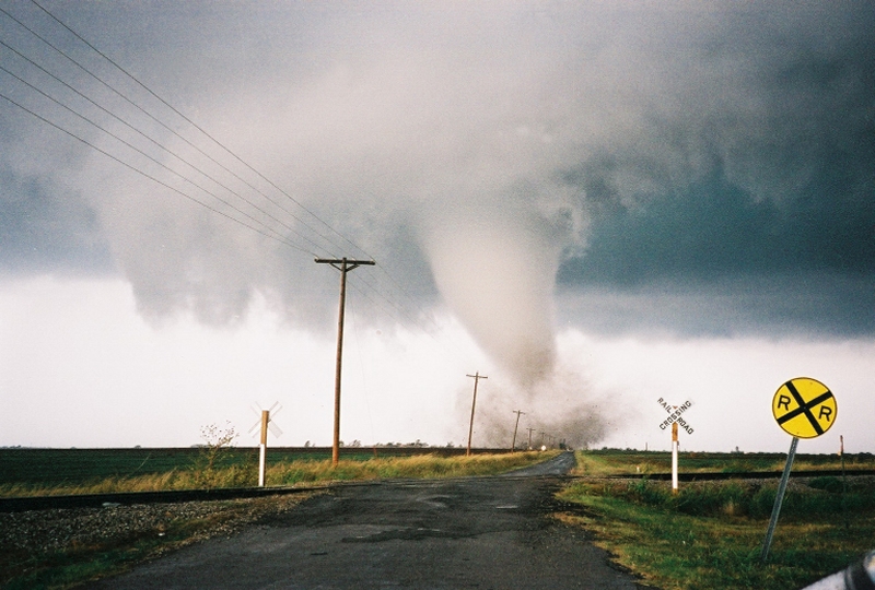 Photo of the October 9, 2001 Cordell, OK F3 Tornado