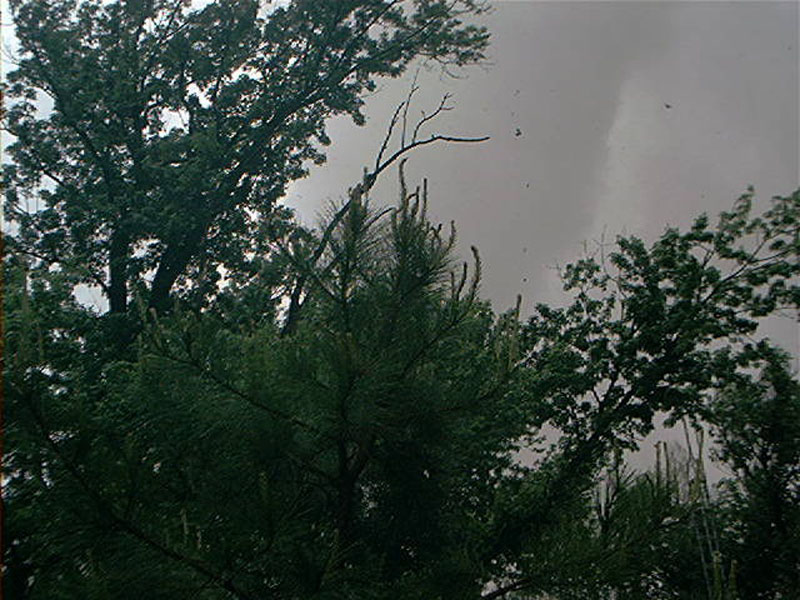 Photo of the May 8, 2003 Tornado in Choctaw, OK © John Hammond