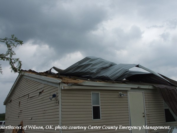 Roof damage northwest of Wilson, OK