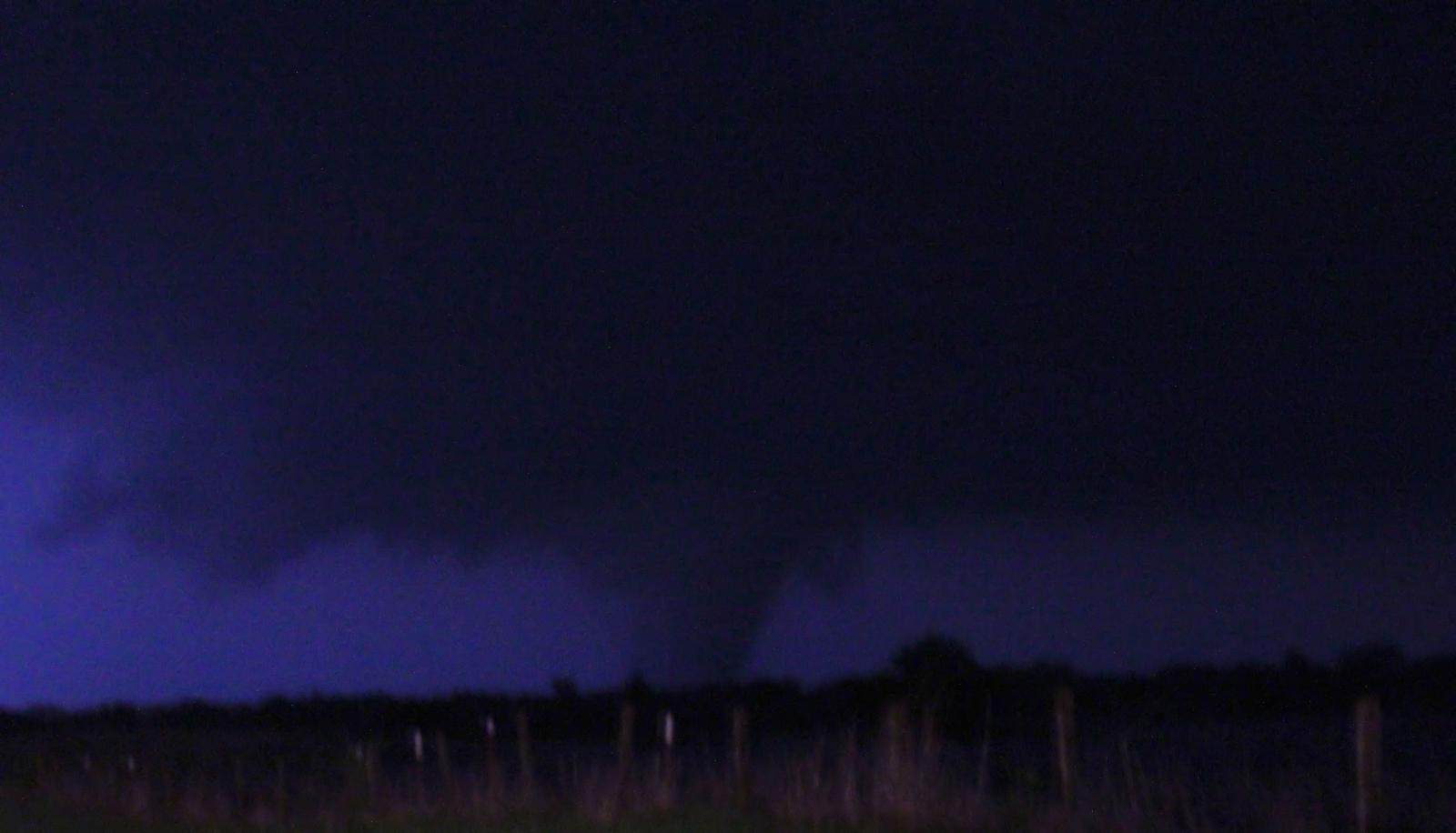 Tornado east of Byron, OK on April 14, 2012